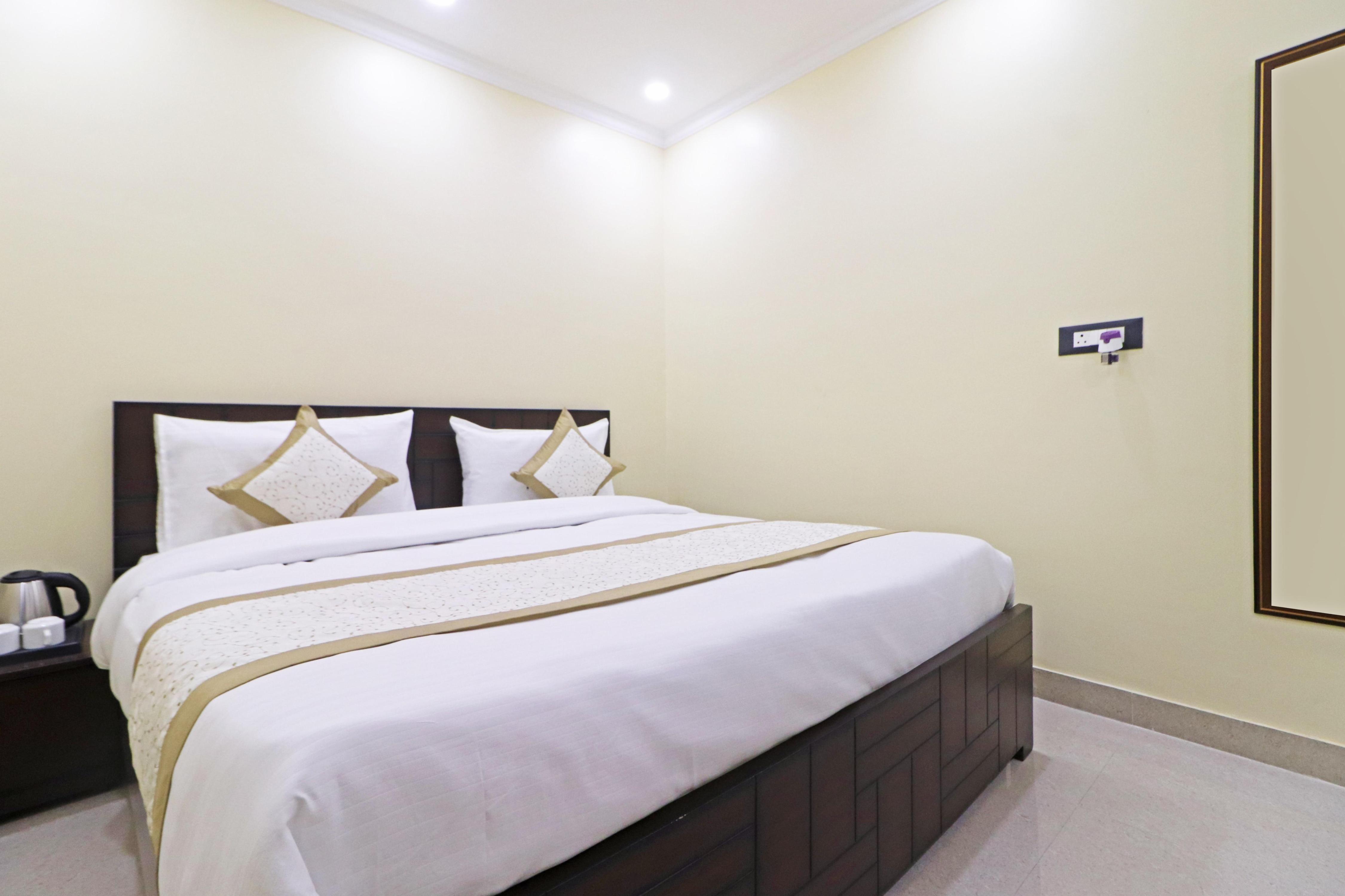 Apple Tree Residency Near Yashobhoomi - Tap to explore photos