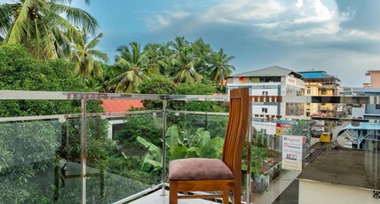 Grace Regency Room Type - Deluxe Non Ac Room with Balcony