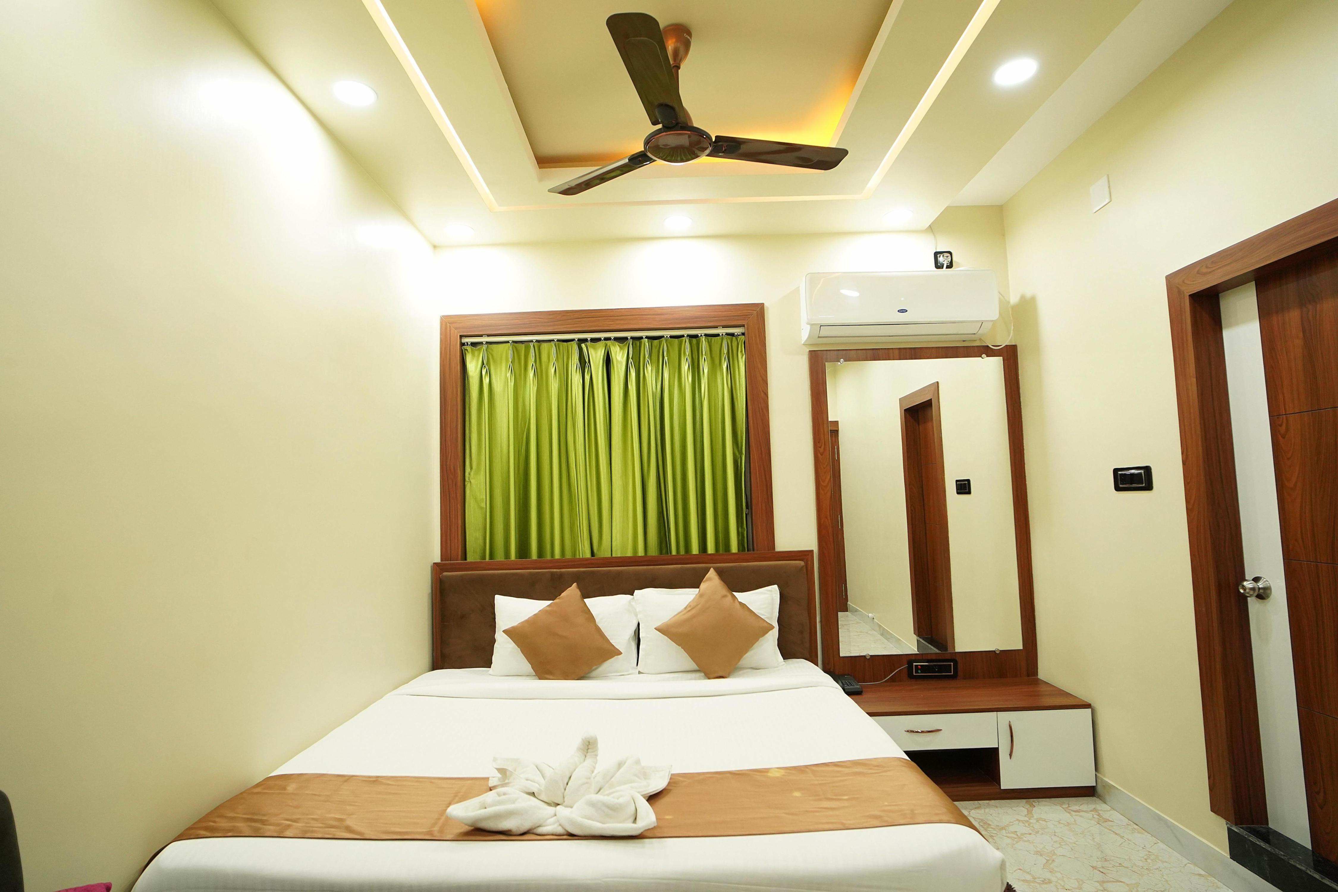 PS Luxury Hotel Room Type - Super Deluxe Room