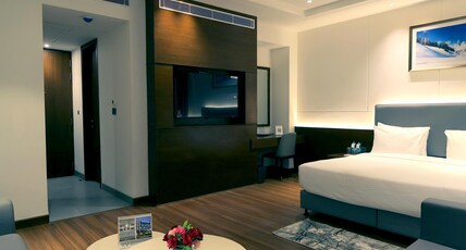 Pride Elite Haridwar Room Type - Premier Room with Jacuzzi