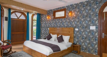 Calm Cottage Room Type - Delux Room With Balcony/D-2