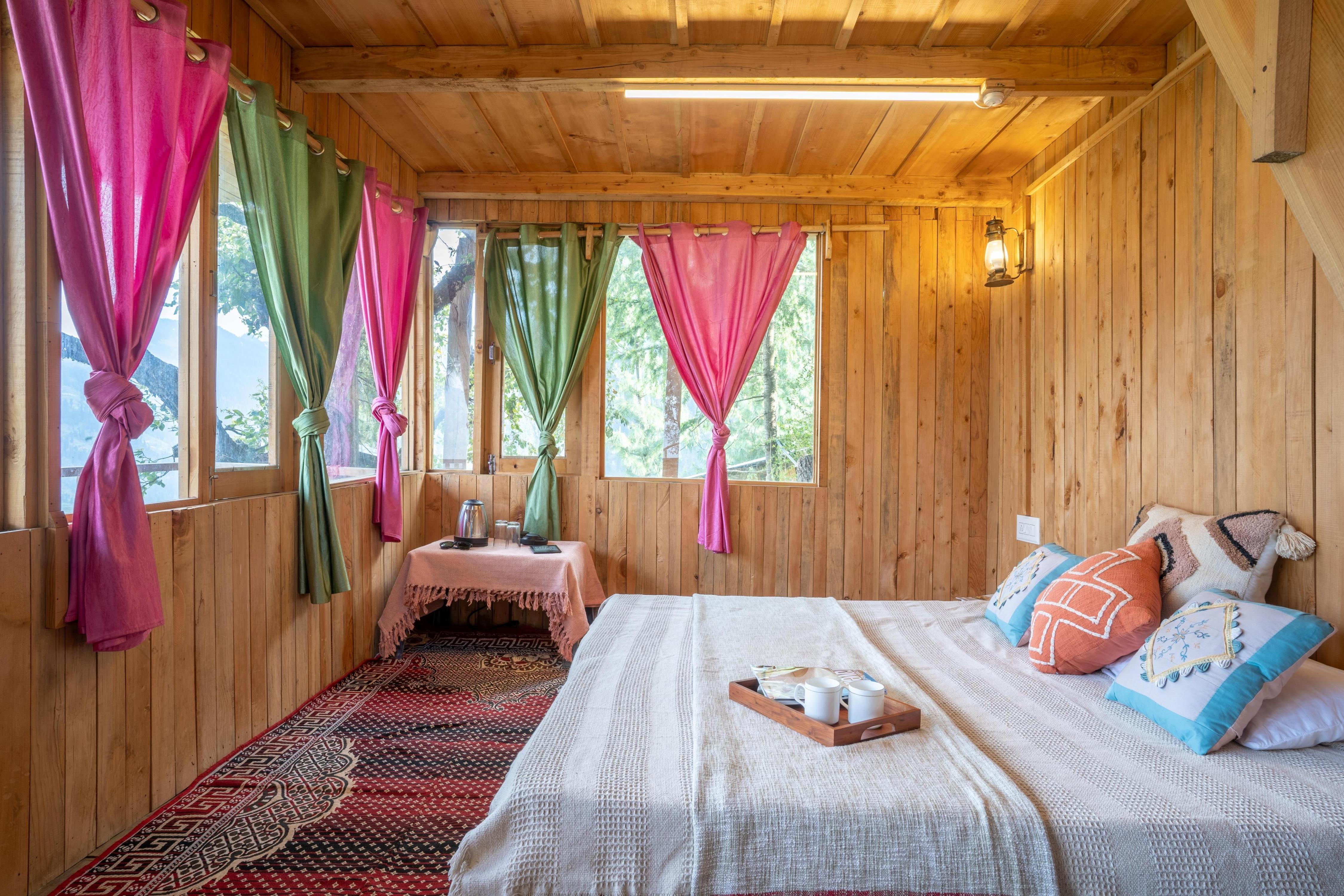 The Rustic Treehouse Room Type - The Rustic Treehouse