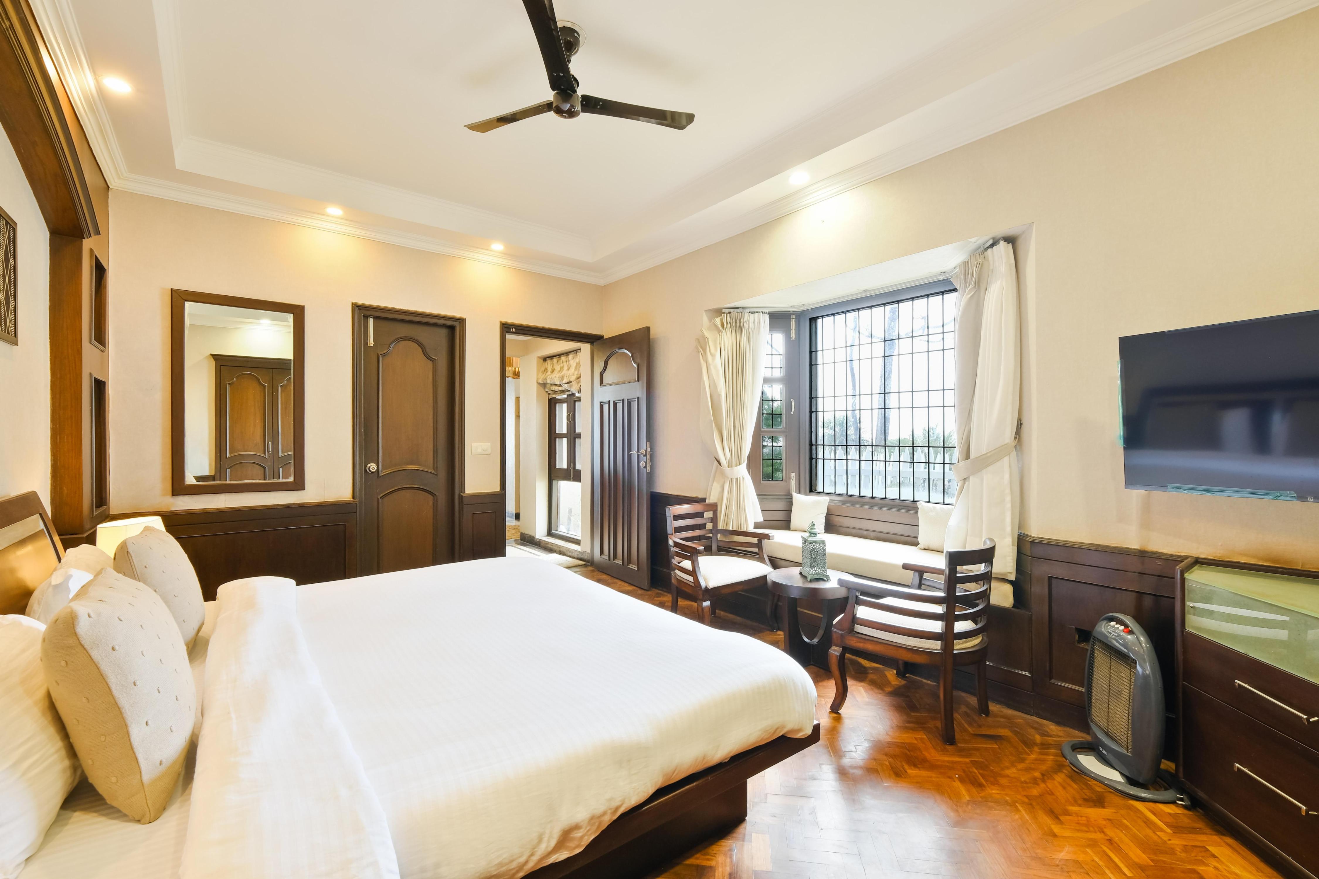 The Si 3 BHK Luxe Cottage - Tap to explore photos