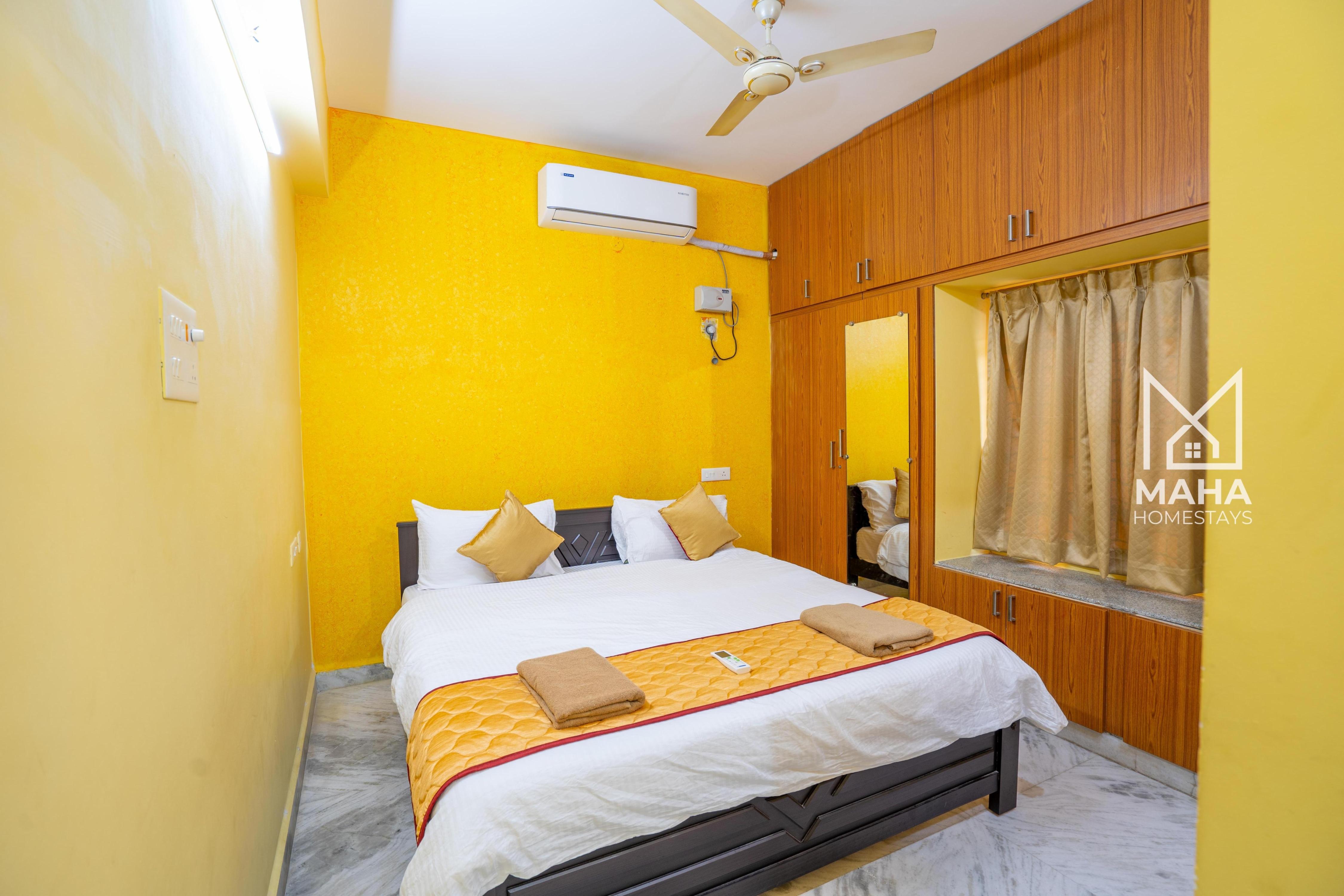 Maha Homestay - Tap to explore photos