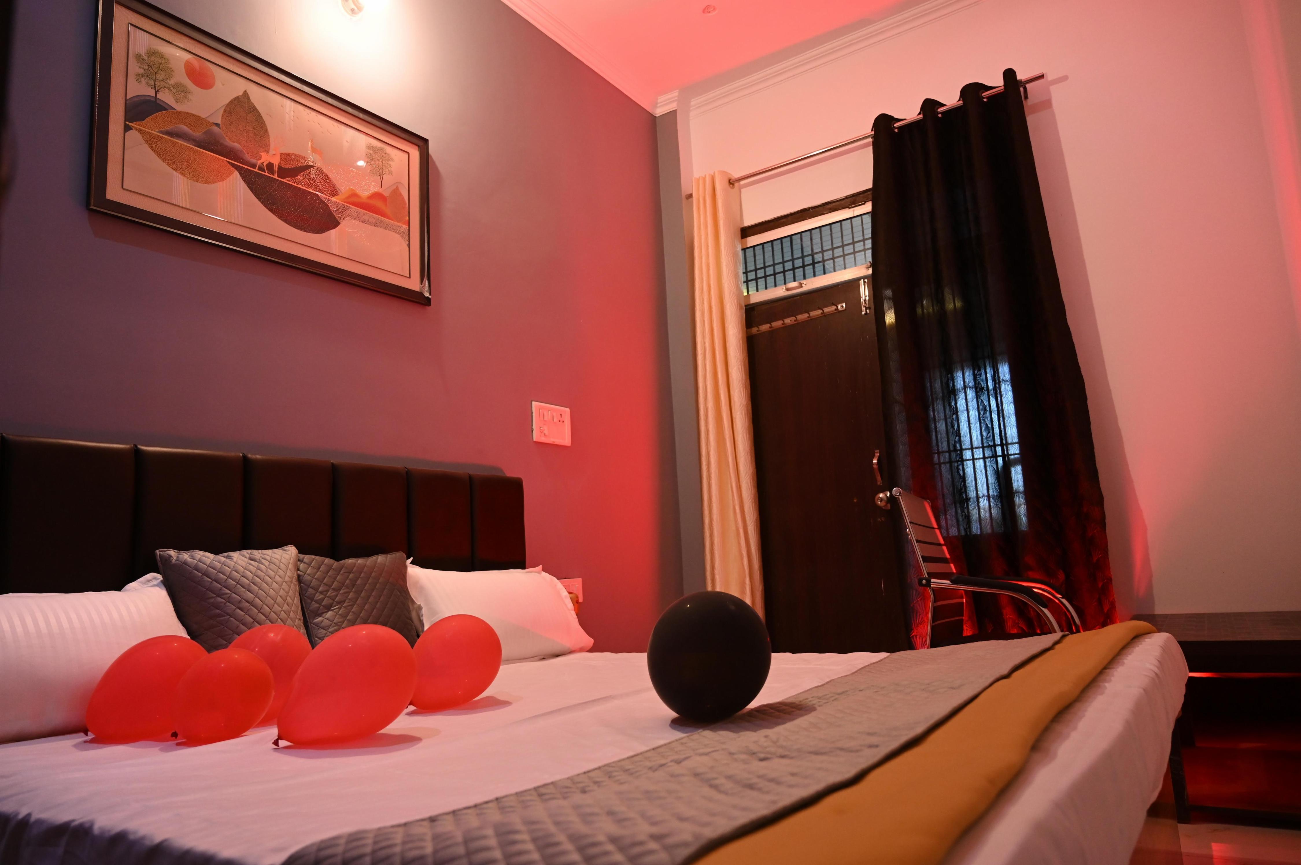 Hotel Ayodhya Paying Guest, Ayodhya Room Type - Standard Room