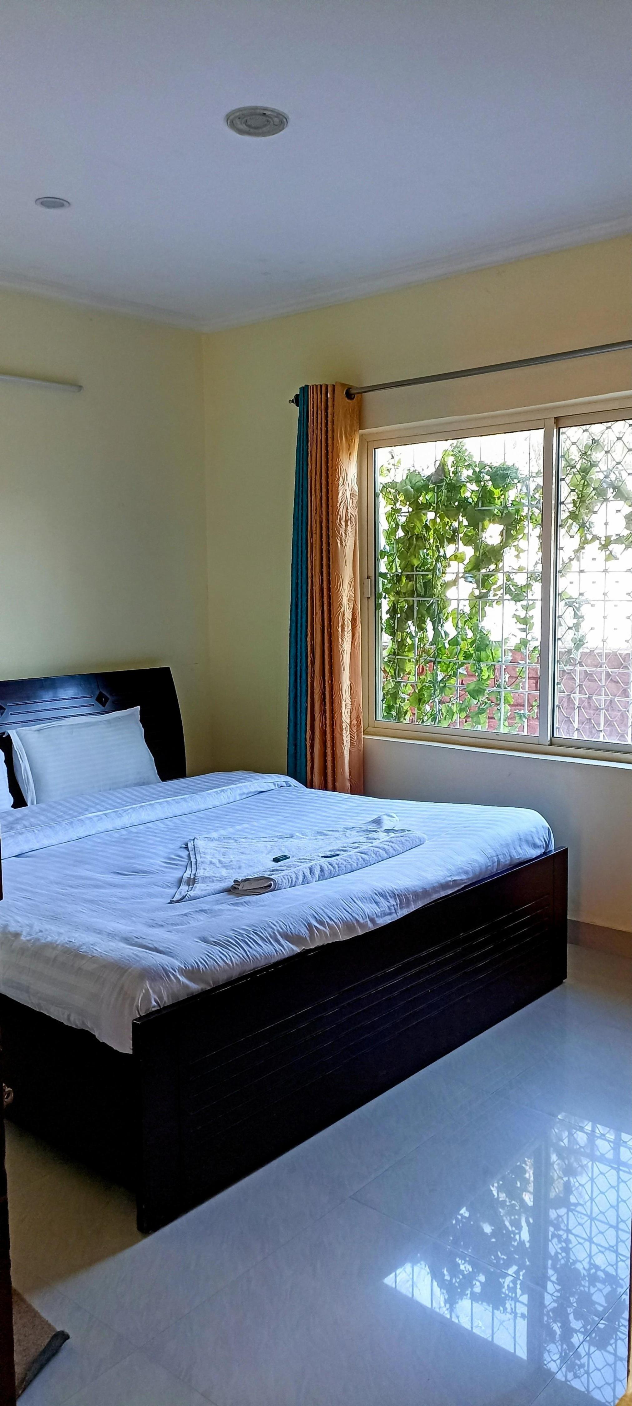 2BHK Rosefinch LUXE Villa with Snow View - Tap to explore photos