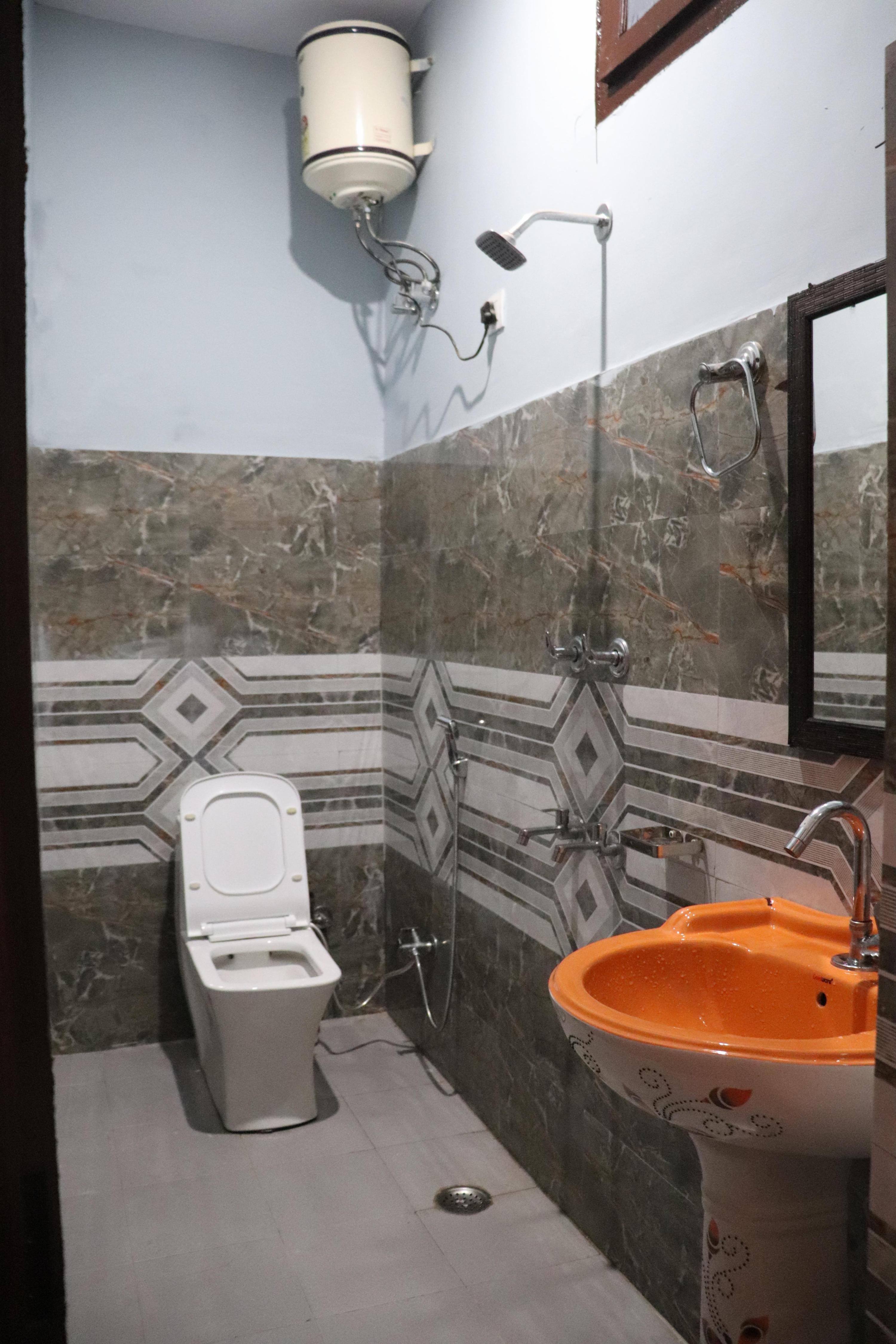 Pahadi Musafir Hotel and Cafe - Tap to explore photos