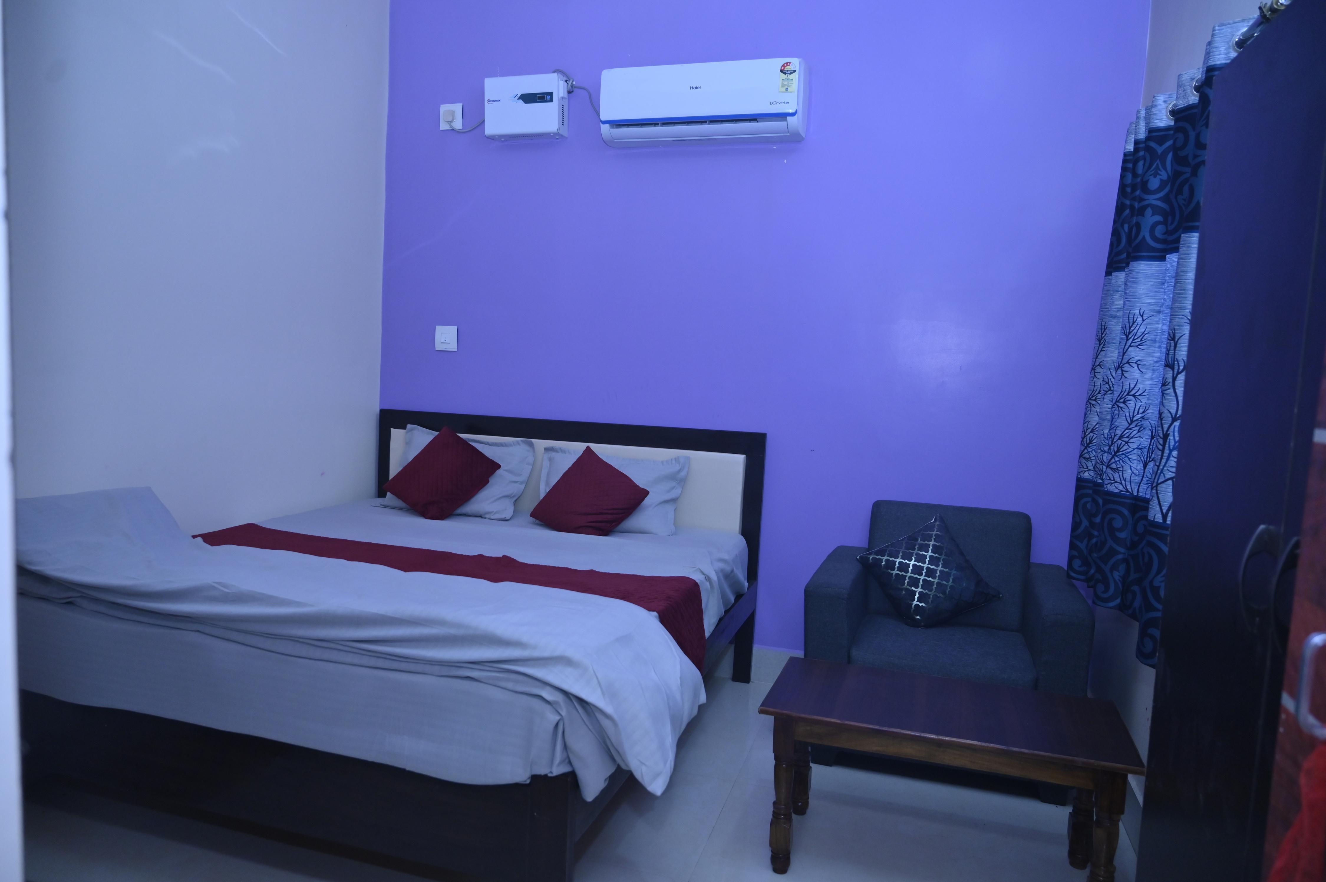 Sai padma guest house Room Type - Deluxe Room
