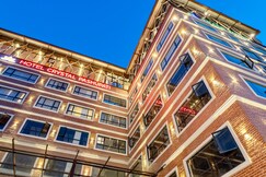 Hotel Crystal Pashupati