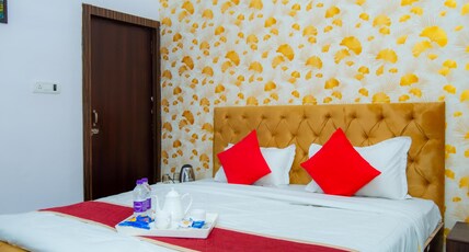 Hotel Blossom Room Type - Deluxe Room Hotel Blossom Room Type - Deluxe Room