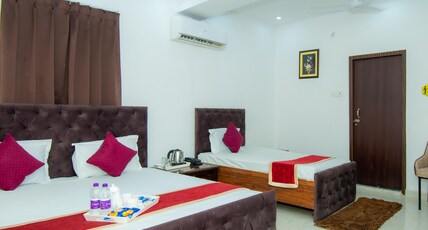 Hotel Blossom Room Type - Family Room Hotel Blossom Room Type - Family Room