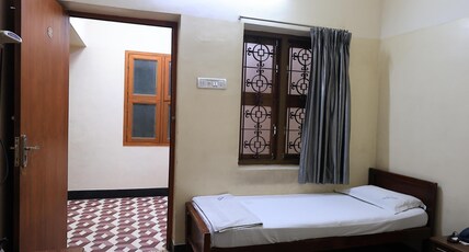 Hotel Susil Classic Room Type - Standard Room - NON AC
