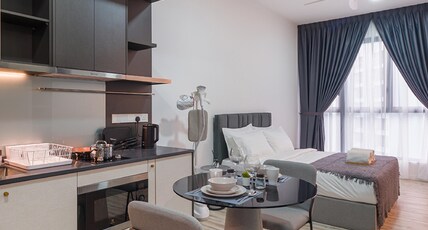 Millerz Square Kuala Lumpur, Travelet Room Type - Queen Studio