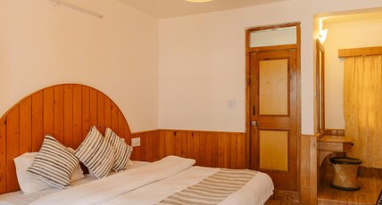 Drifters Inn by The Hidden Tribe Room Type - Deluxe Double Bedded Room