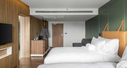 Maison Hotel Bangkok Room Type - Phana Suite Twin