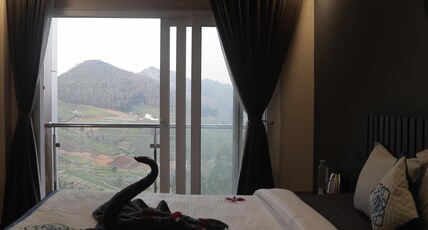 Jais Retreat Room Type - Deluxe Room With Balcony