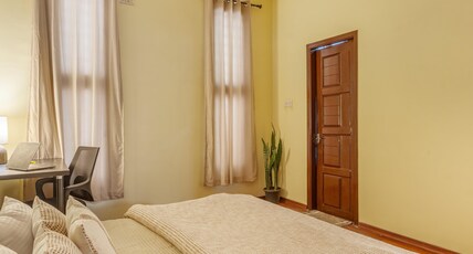 Sliceinn Autumn Room Type - 102 - Premium Bedroom w/ Attached bath