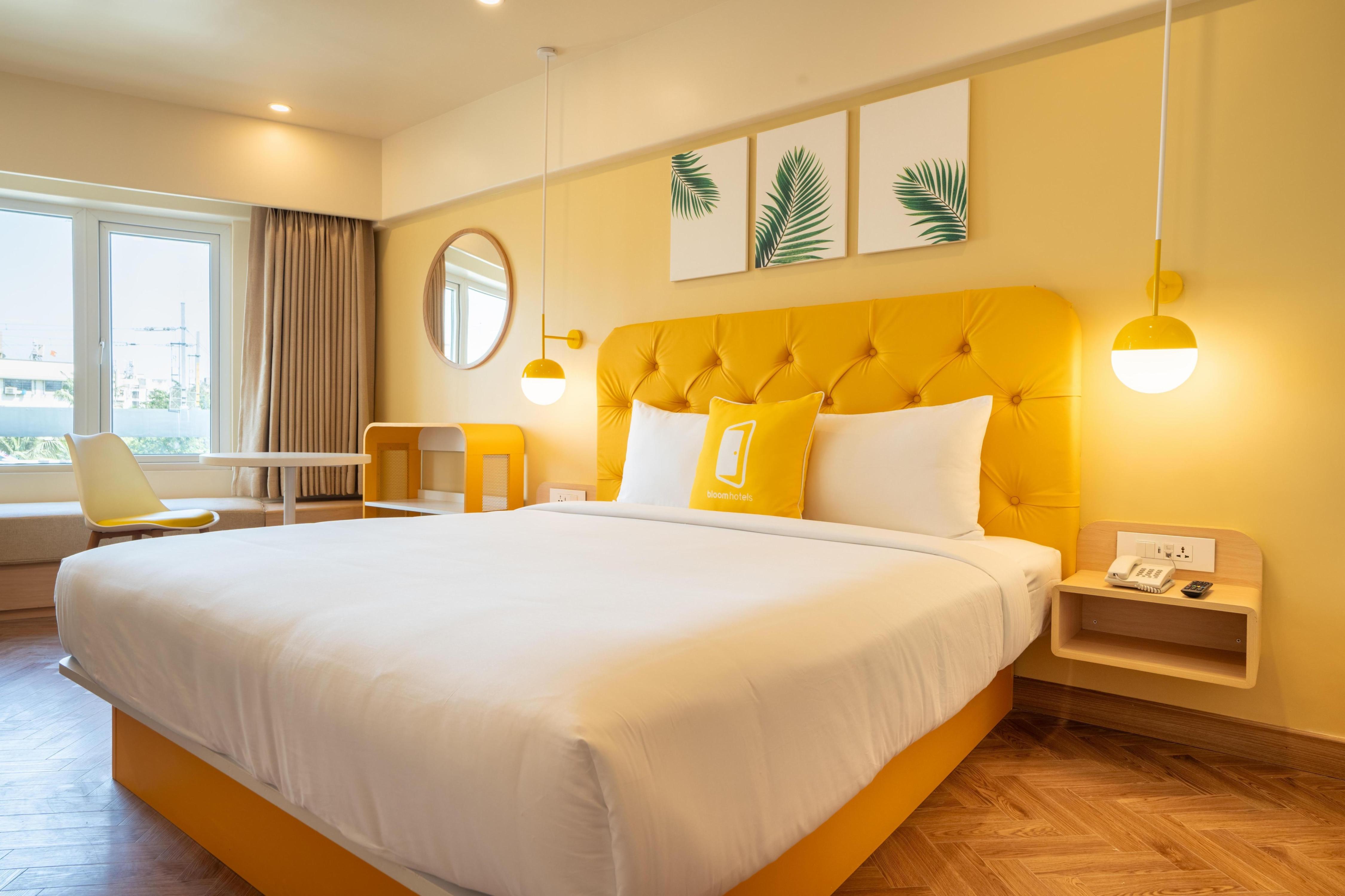 Bloom Hub WEH Andheri Room Type - Signature Suite