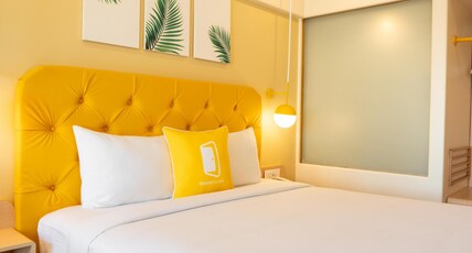 Bloom Hub WEH Andheri Room Type - Junior Suite