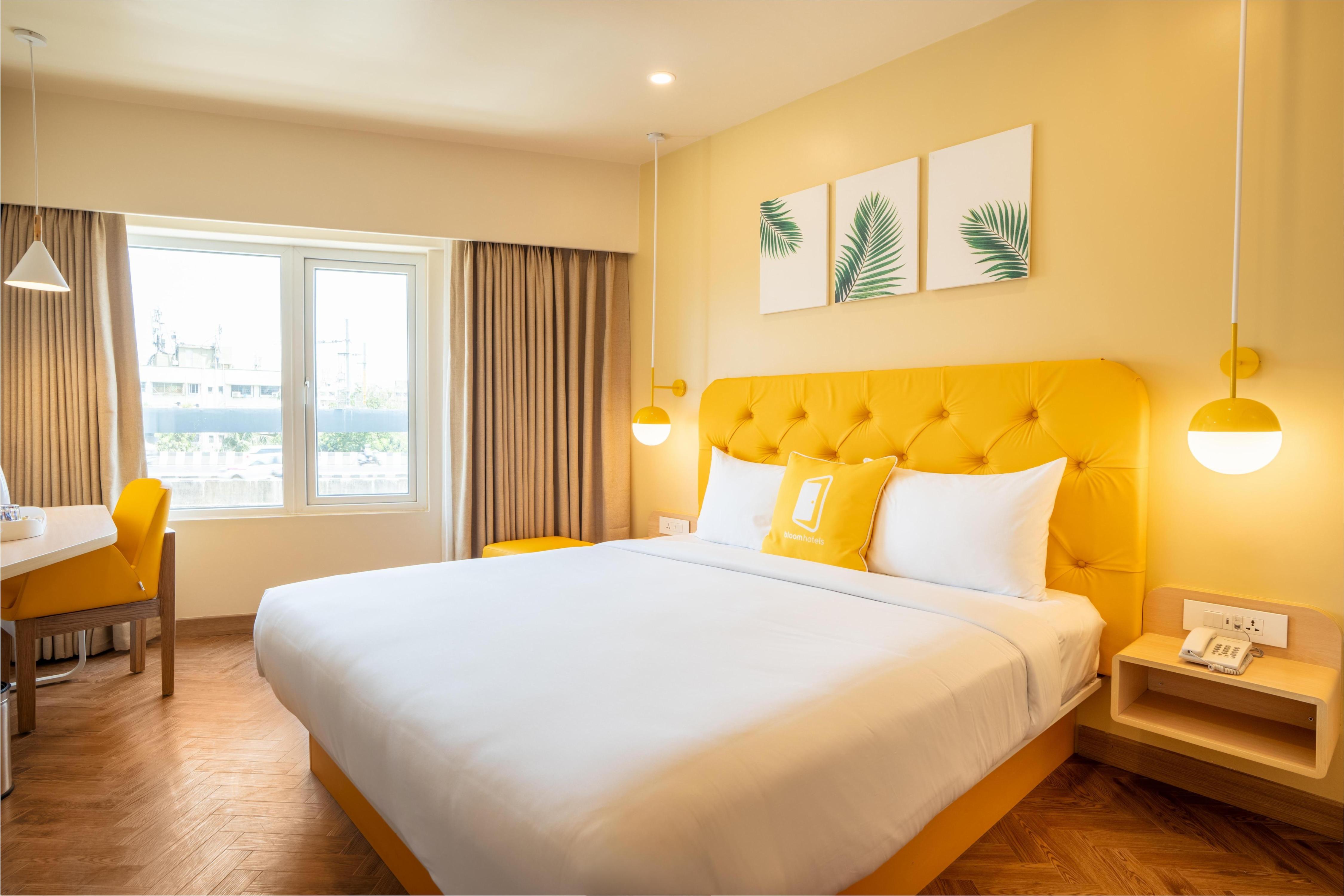 Bloom Hub WEH Andheri Room Type - Standard King