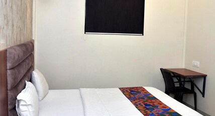 Hotel Pride Inn Room Type - Deluxe Room