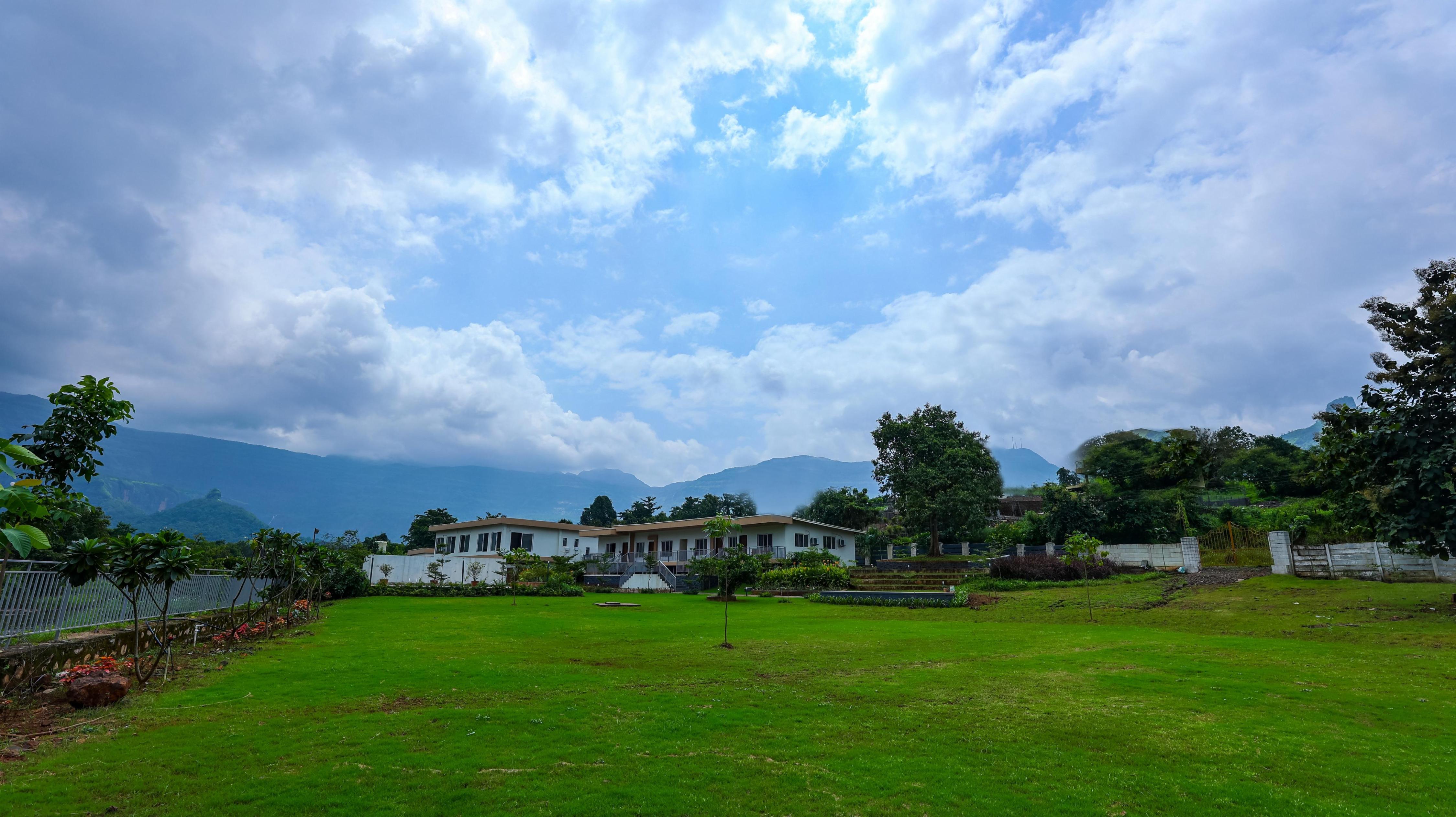 Riverain Valley Resort - Tap to explore photos