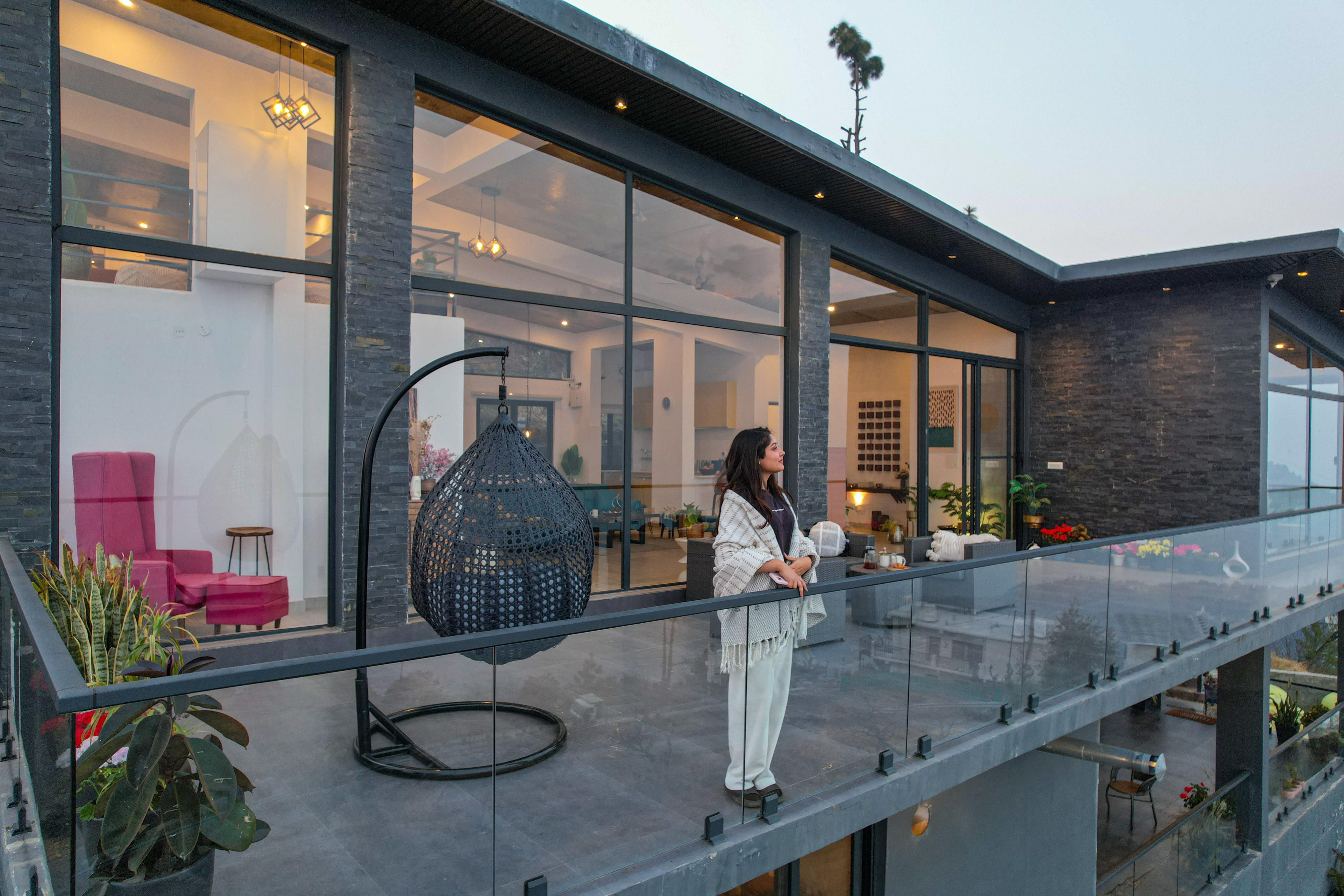 SaffronStays Mountains and Martini