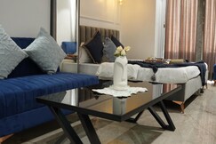 IOI Skyline Suites