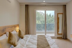 Lodgers Serviced Apartments | Golf Course Road
