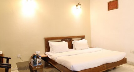 Mridu Kishore Resort Room Type - Deluxe AC Cottage