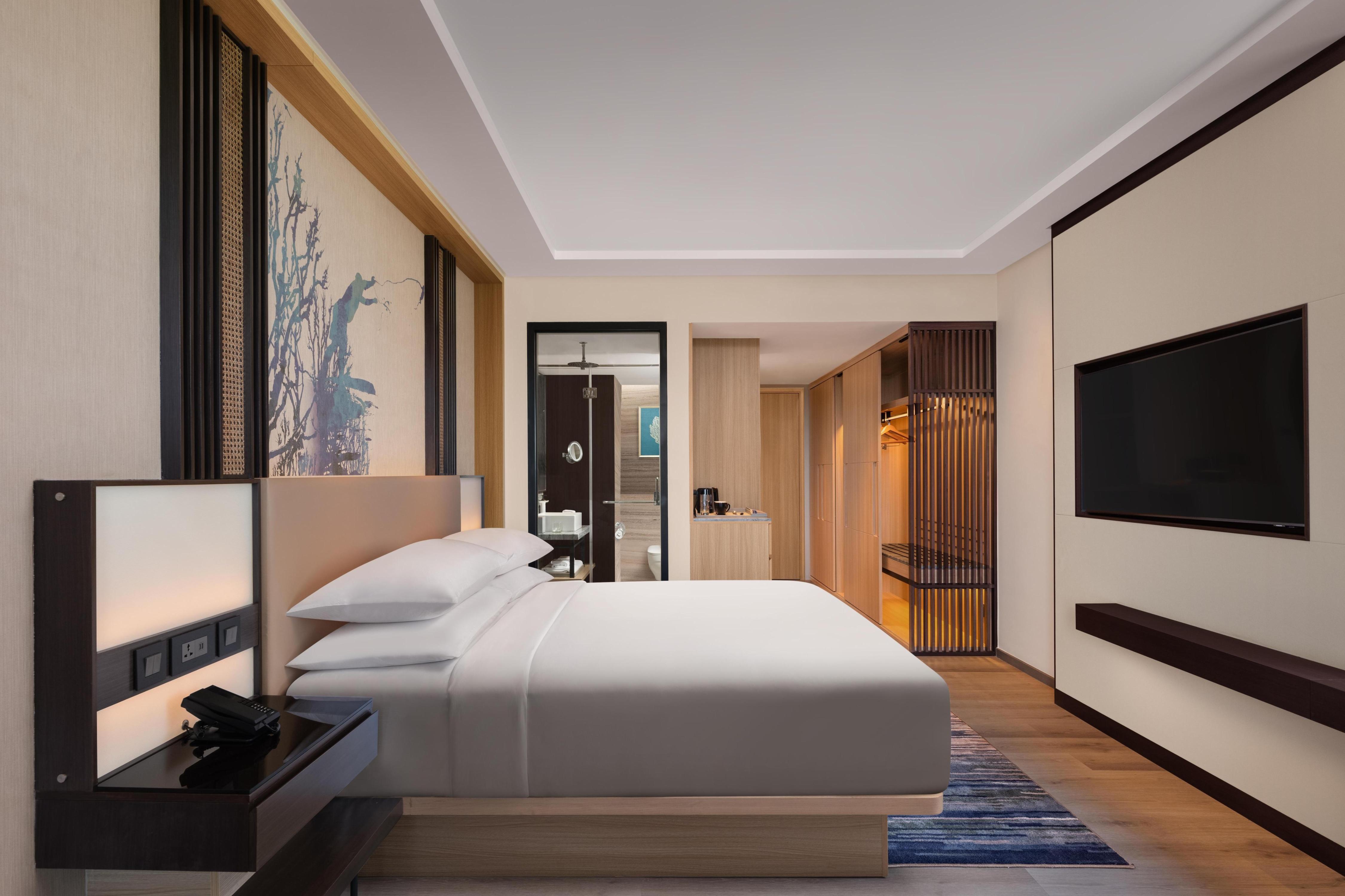 Courtyard by Marriott Colva - Tap to explore photos