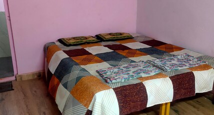 Mamachawada Homestay Bhagvatinagar Room Type - Room no1 AC