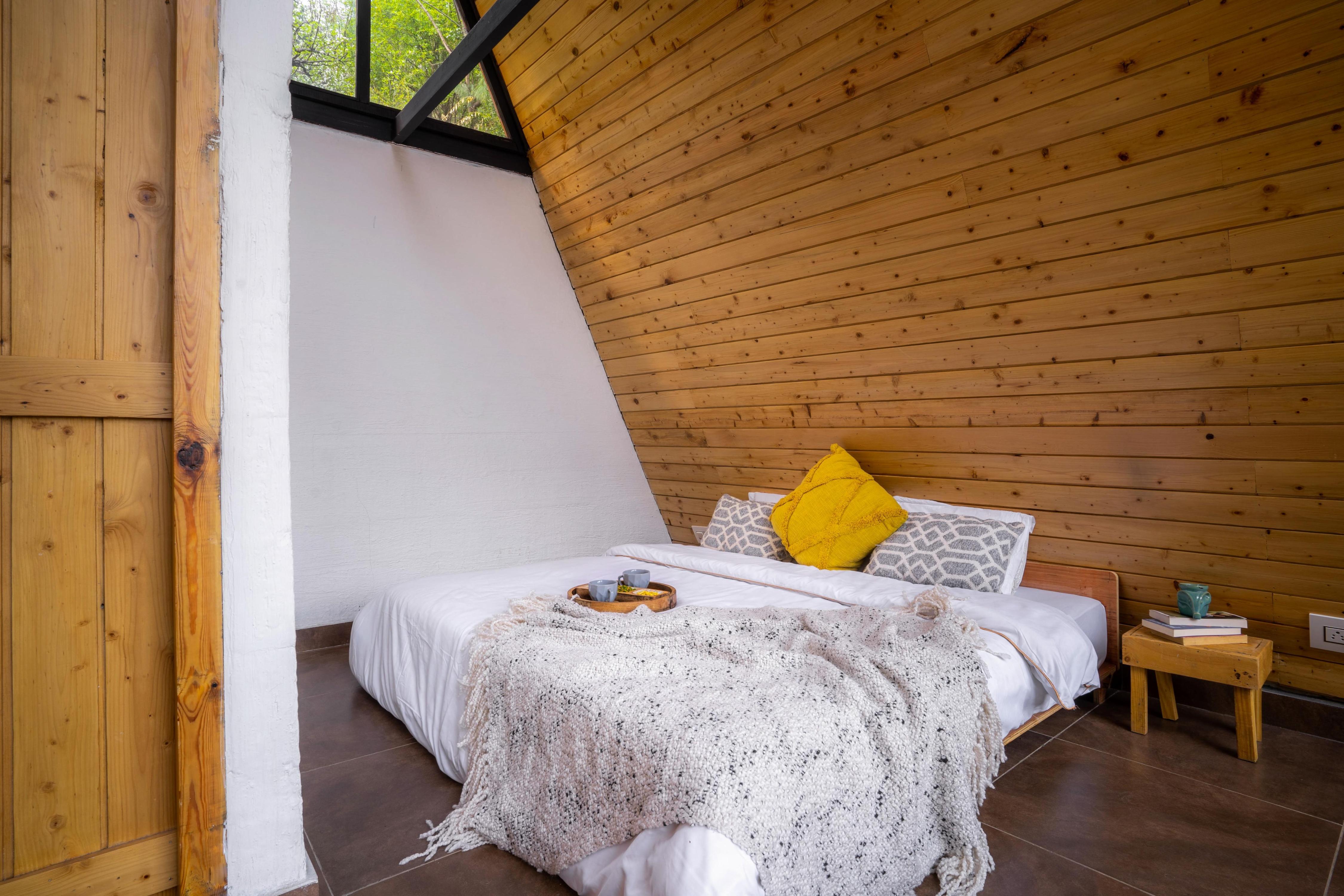 A Picturesque Stay |A-frame| Forest| Valley View - Tap to explore photos