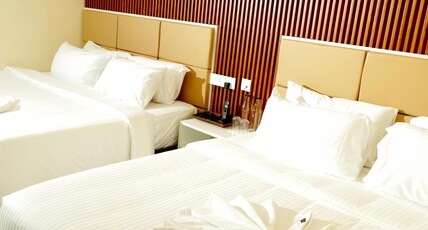 Hotel Dusk and Dawn Room Type - Two Bedroom Family Room