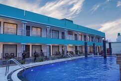 Golden Sand Beach Resort