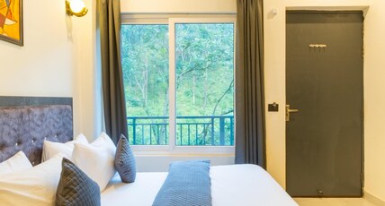 Maple Hill Resort Room Type - Deluxe Room - Valley View