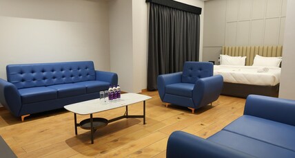 Hotel StatusInn Room Type - Premium AC Room