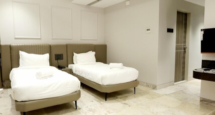 Hotel StatusInn Room Type - Suite room With king Bed Hotel StatusInn Room Type - Suite room With king Bed