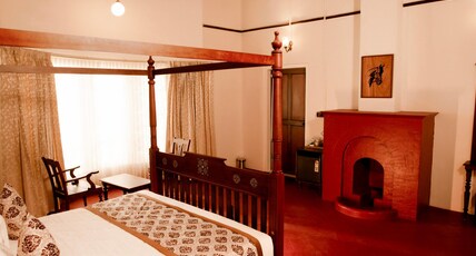 ENGLISH AND SCOTTISH BUNGALOW Room Type - ROYAL SUITE