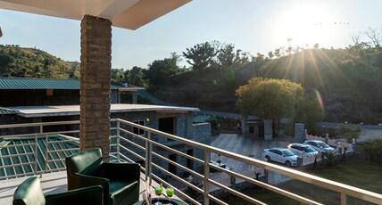 Jal Dhara Resort Kumbhalgarh Room Type - Super Deluxe Cottage with Balcony