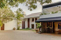 Nyne Hotels - Lake Lodge