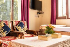 YOG HOME STAY