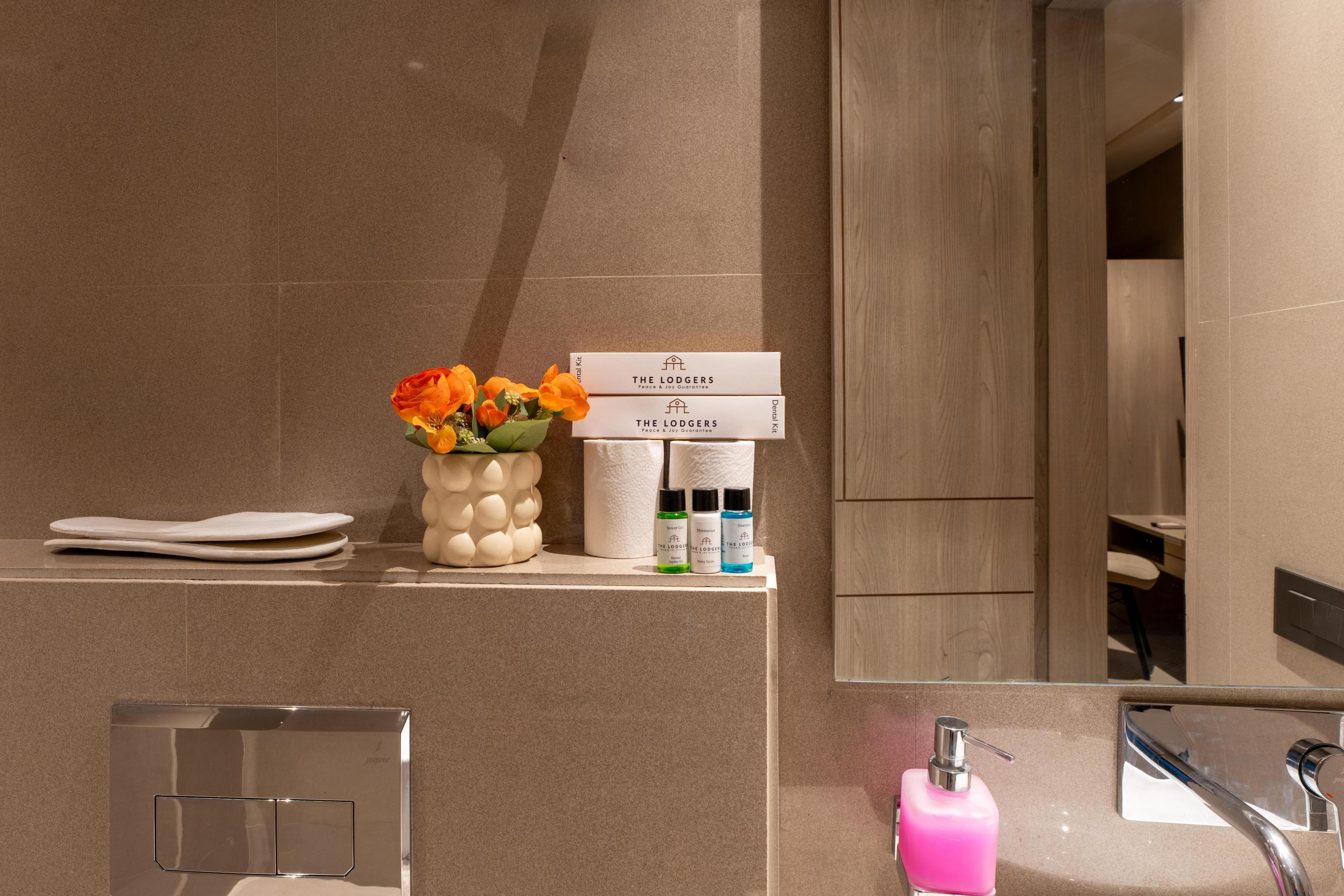 The Lodgers Luxury | Near Golf Course Road - Tap to explore photos