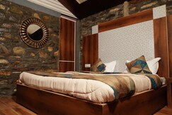 Rooms of Hadley Inn Cottages Chail