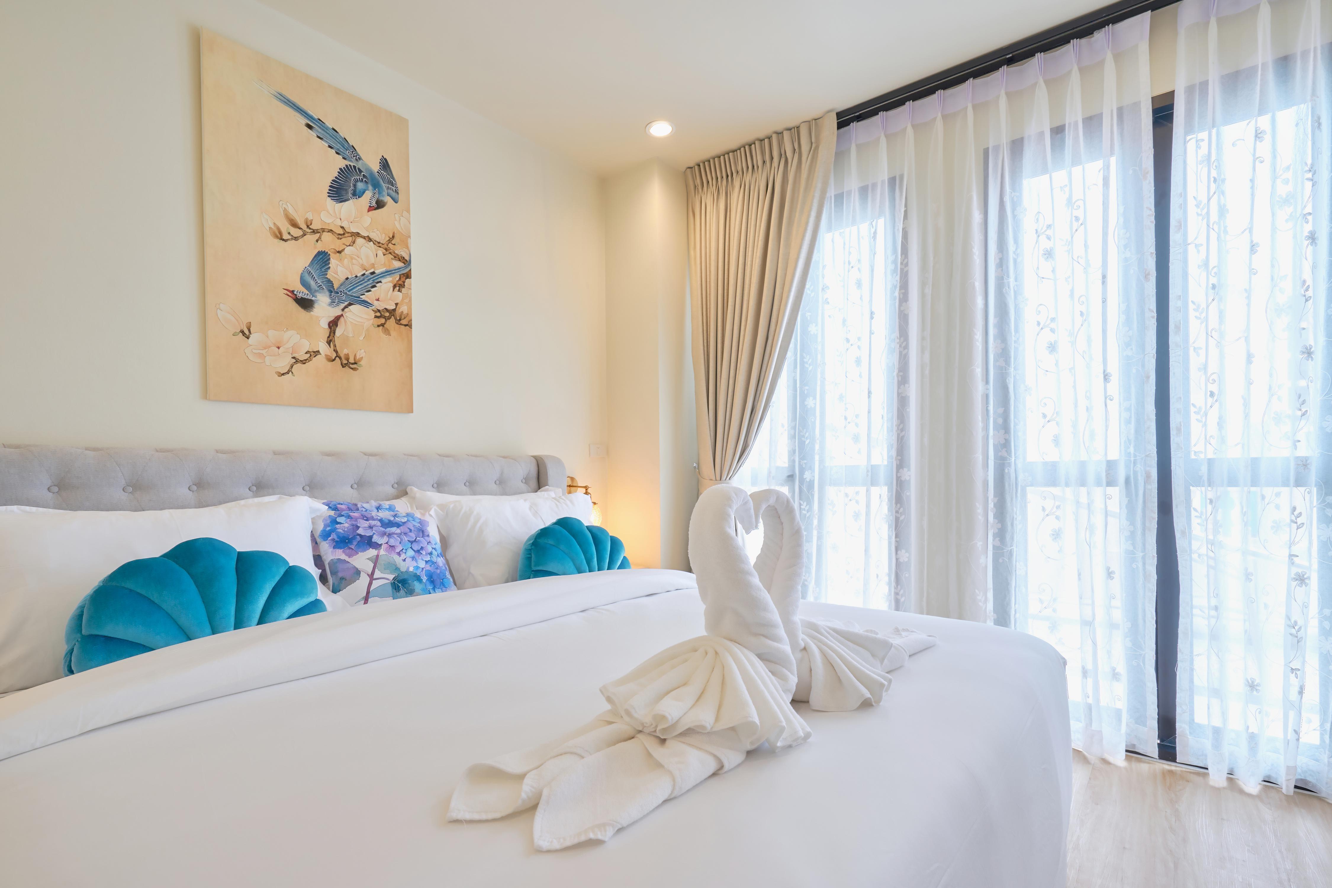 Hawa House Phuket - Tap to explore photos