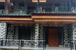 AAA Homestay