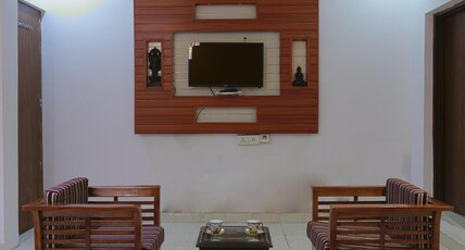 Embassy Suites - Chankya puri Room Type - One Bedroom Suite