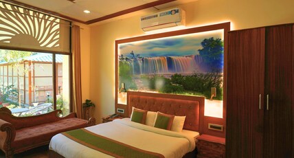 Shri Vrindavan Resort Room Type - Premium Cottage