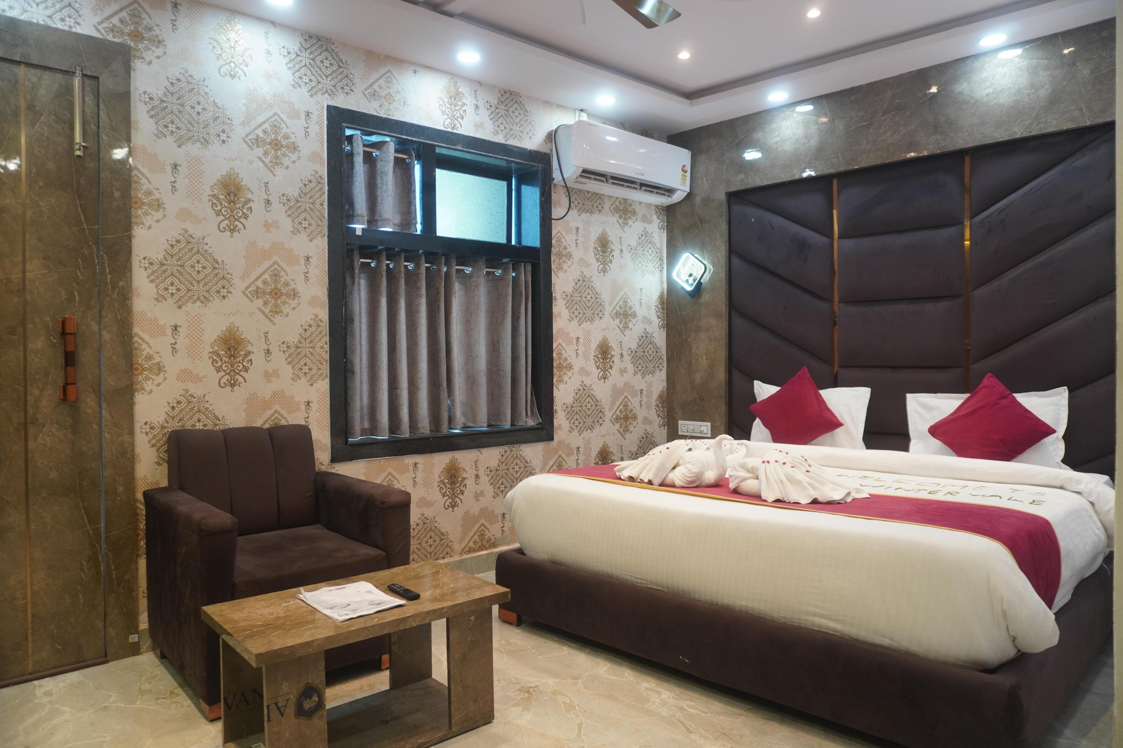 HOTEL DINESH & RESTAURANT Room Type - Deluxe