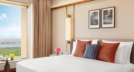 Taj City Centre Patna Room Type - Deluxe Room King Bed